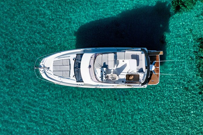 Exclusive Luxury Yacht Tour of the Elaphiti Islands - Price and value for a group of 12