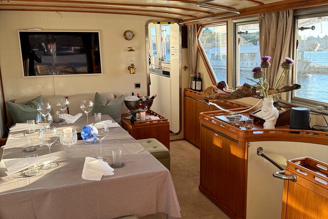 Exclusive Yacht Tour of Stockholm: sunset, dinner, lunch, cruise - Blasieholmen, Nationalmuseum, and Grand Hotel