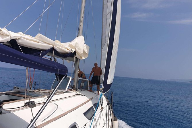 Excursion by Sailing Yacht - Sailing or motoring: set the right expectation