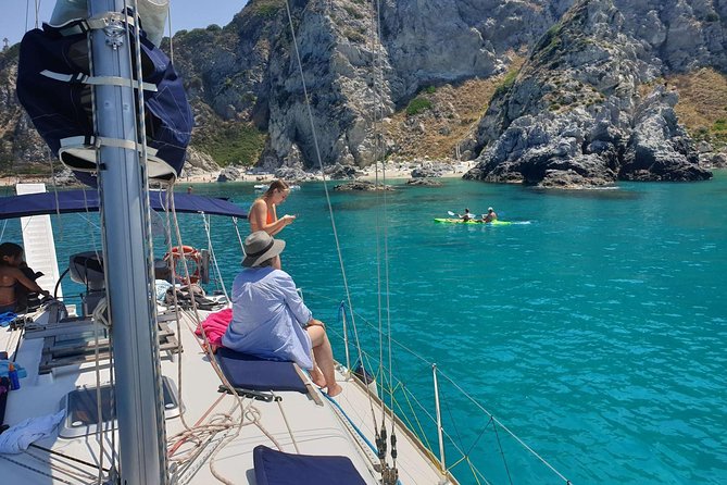 Excursion by Sailing Yacht - Group size, timing, and who will enjoy it