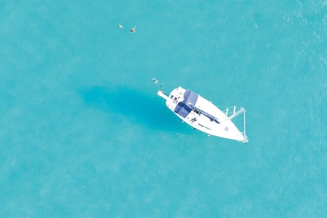 Excursion by Sailing Yacht - The White Cave and its skeleton-like reflection