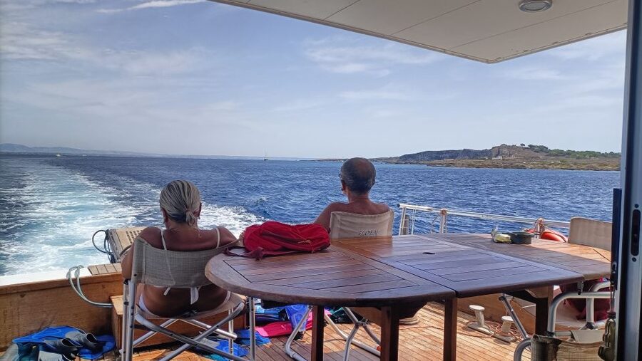 Favignana and Levanzo in relax with yacht Floen - Cala Azzurra: Your First Swim and Aperitif