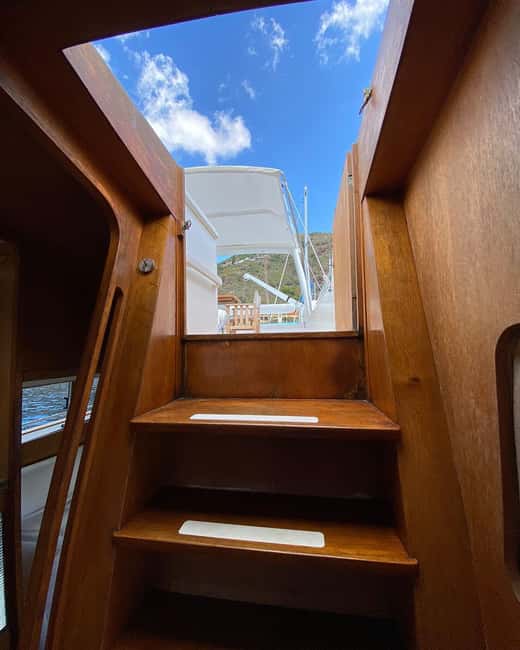Favignana e Levanzo: tour condiviso Yacht Shalimar IV - Key points at a glance