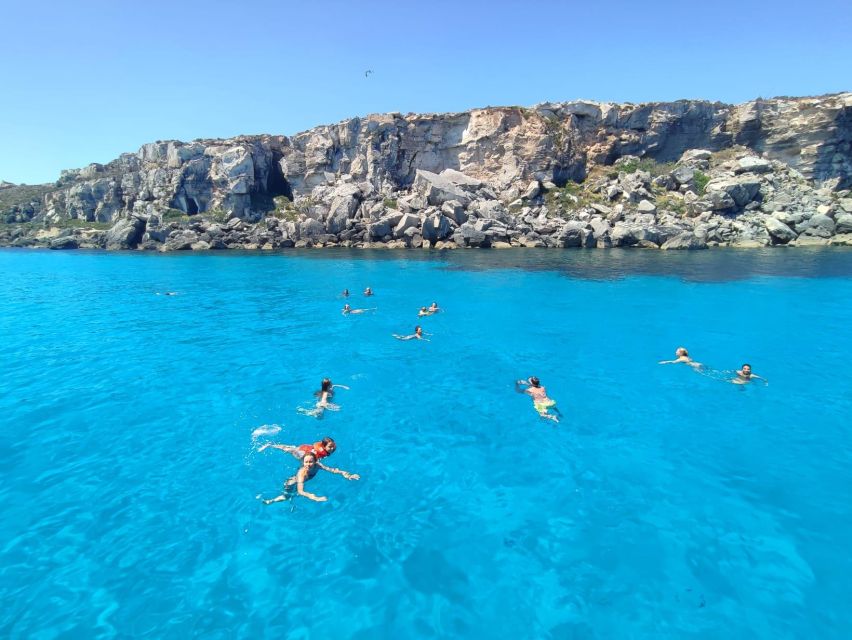 Favignana e Levanzo: tour condiviso Yacht Shalimar IV - Why this Trapani boat trip works well
