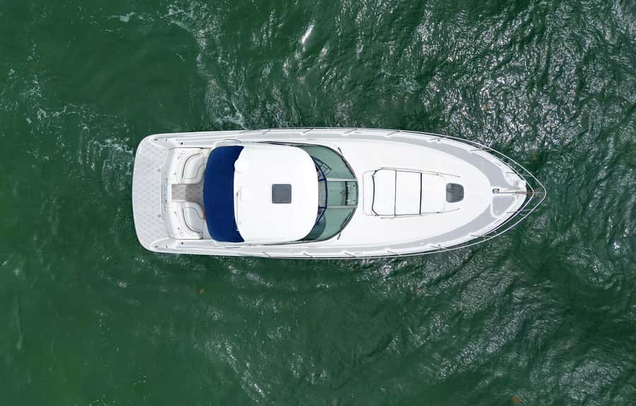 Fort Lauderdale: Private Yacht Cruise - Bringing Drinks and Planning Your Time