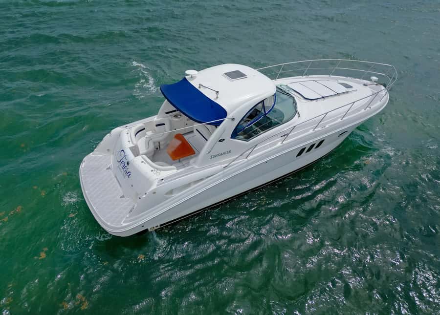 Fort Lauderdale: Private Yacht Cruise - Setting Out From Dock B