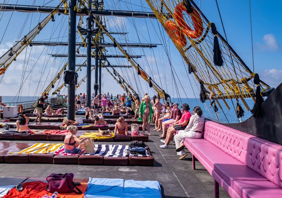 From City of Side and Alanya: Legends and Pirates Yacht Tour - Morning pickup and boarding at Türkler Port