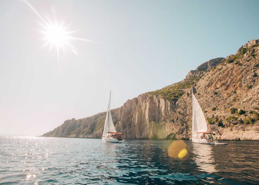 From Hvar: Boat Tour to Pakleni Islands on a Comfort Yacht - Who will enjoy this Hvar boat tour most?