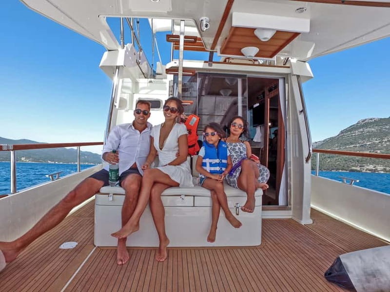 From Korcula island: Mljet Island Yacht Day Trip with Lunch - A three-course Mediterranean lunch onboard