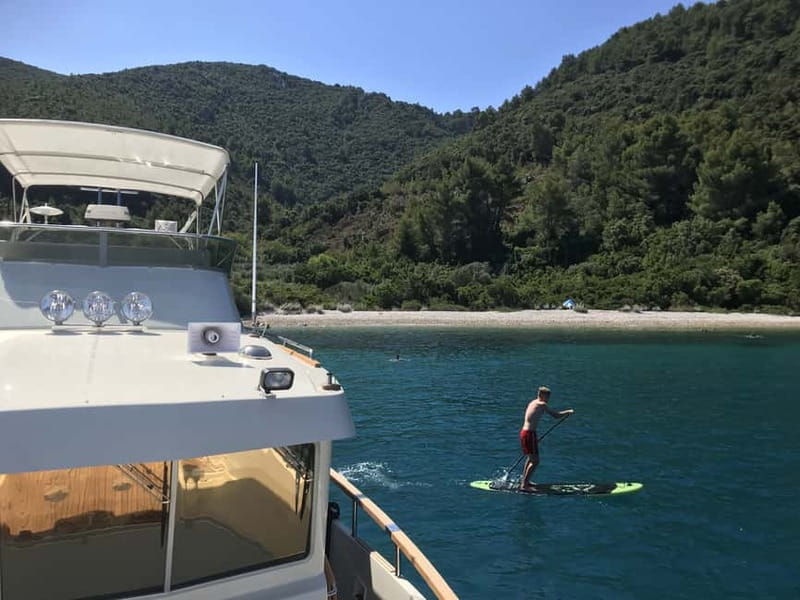 From Korcula island: Mljet Island Yacht Day Trip with Lunch - The yacht ride sets the tone