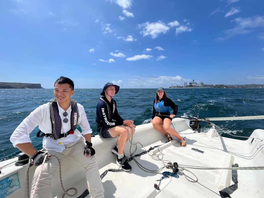 From Manly: Sydney Harbour Hands-On Taster Yacht Cruise - The short lesson before leaving Manly
