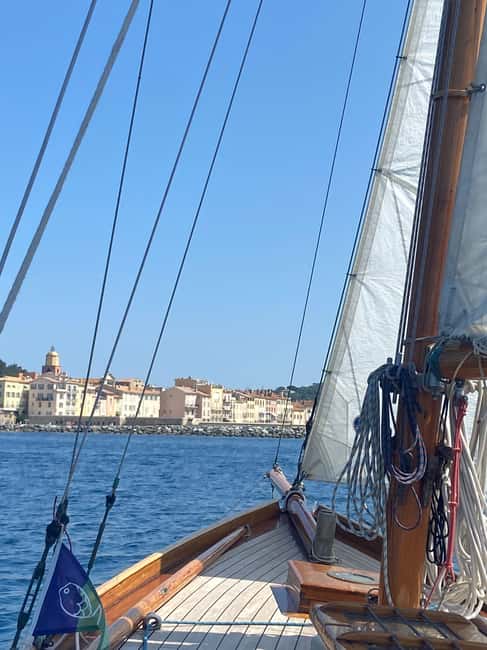 From Port Grimaud: Half-Day Classic Yacht Sailing Experience - Who will enjoy LONA II most