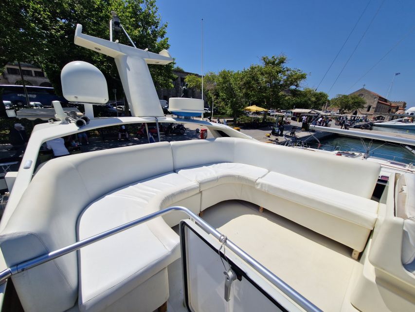 From Rhodes: Yacht Cruise to Lindos with Lunch and Drinks - Who should book this excursion?