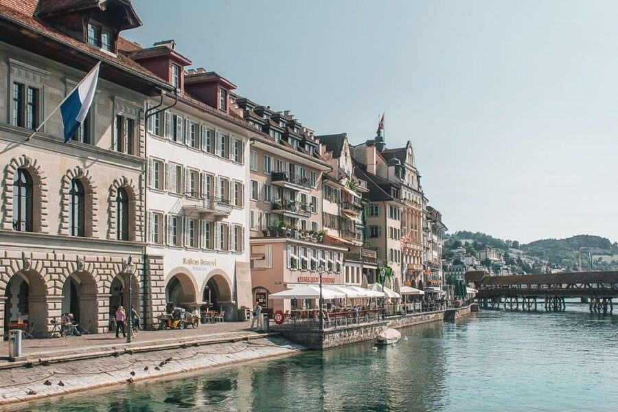 From Zurich: Day Trip to Lucerne with Optional Yacht Cruise - Who will enjoy this format most?