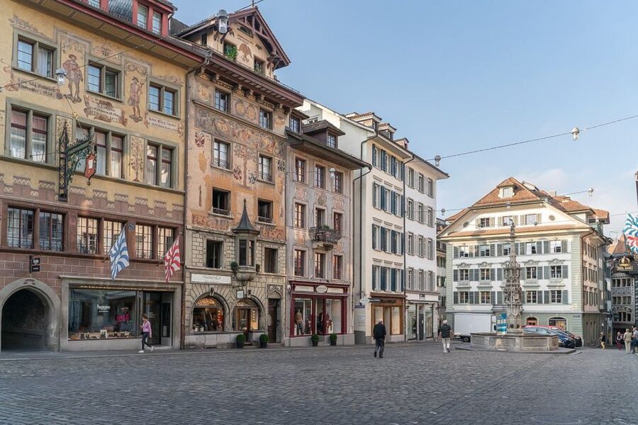 From Zurich: Day Trip to Lucerne with Optional Yacht Cruise - Is $80 good value?