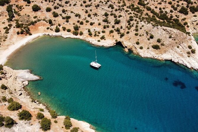 Full Day Yacht Tour in Catamaran Naxos Greece - Lunch on the Aegean Sea