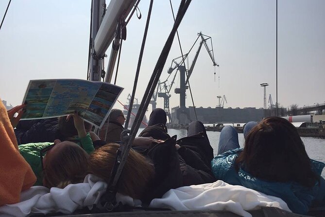 Gdańsk: Motlawa and Port yacht cruise with Welcome Drink - Prosecco, mulled wine, and the pace on board
