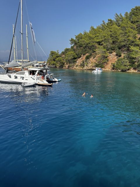 Gocek: Yacht Trip and 12 Island Full-Day Tour with Lunch - Key things to know before you book