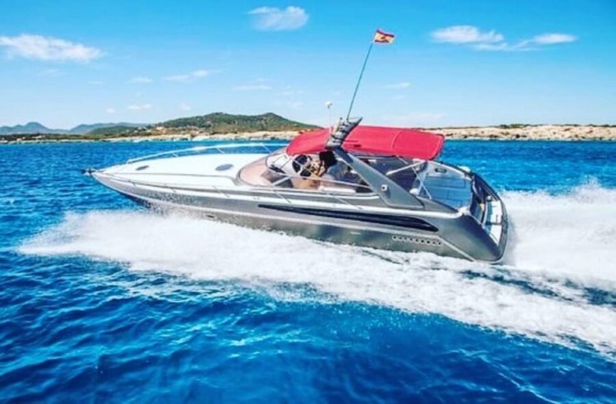 Gran Canaria: Private yacht excursion with Aperitif, drinks and snorkeling - From your hotel to Puerto Rico de Gran Canaria