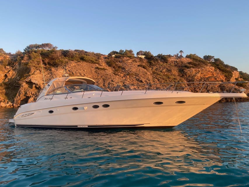 Gran Canaria: Private Yacht Excursion with Drinks, Lunch, and Snorkeling - Setting out from Puerto Rico with your own boat