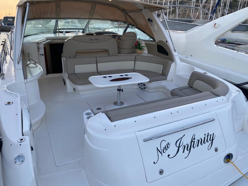 Gran Canaria: Private Yacht Excursion with Drinks, Lunch, and Snorkeling - Perchel cove: snorkeling and paddleboarding near Mogán