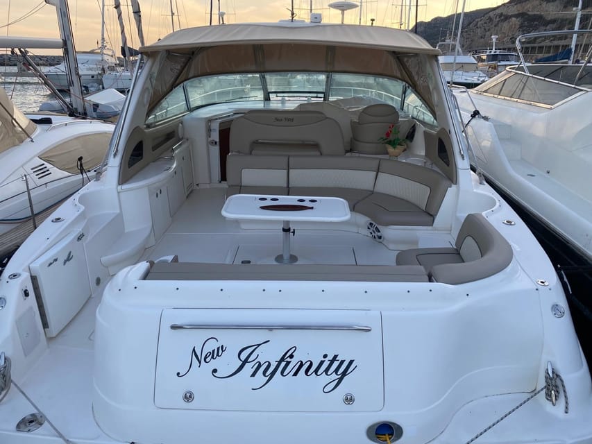 Gran Canaria: Private Yacht Excursion with Drinks, Lunch, and Snorkeling - Cava, sea air, and the first coastal views