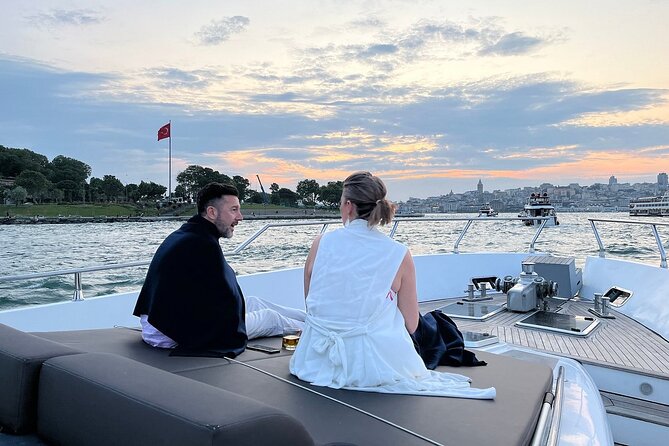Guided Bosphorus Afternoon Cruise on Luxury Yacht - Asian-side sights and Küçüksu Pavilion