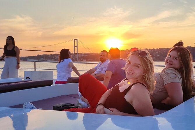 Guided Bosphorus Sunset Cruise on Luxurious Yacht - Small Group Cruise - Dolmabahçe and the European Shore