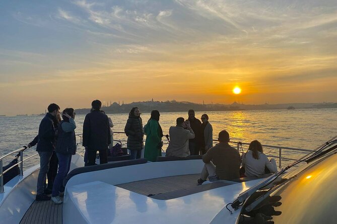 Guided Bosphorus Sunset Cruise on Luxurious Yacht - Small Group Cruise - The First Bridge and the Meeting of Two Continents