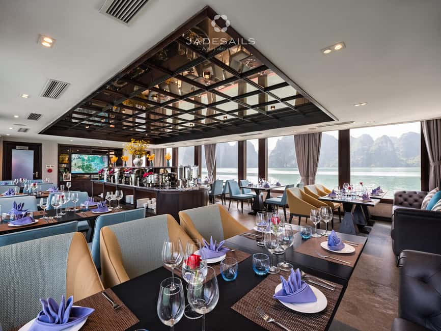 Ha Long–Lan Ha Luxury Yacht Day Cruise from Hanoi - Ha Long and Lan Ha Bay in one sailing