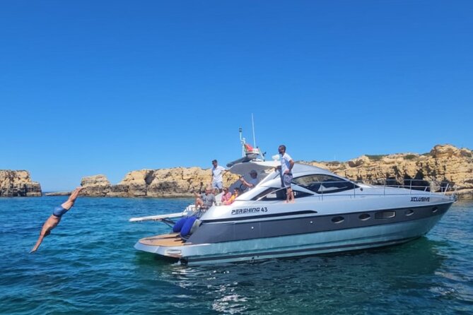 Half Day Private Luxury Yacht Marina Albufeira - A planned pause for swimming