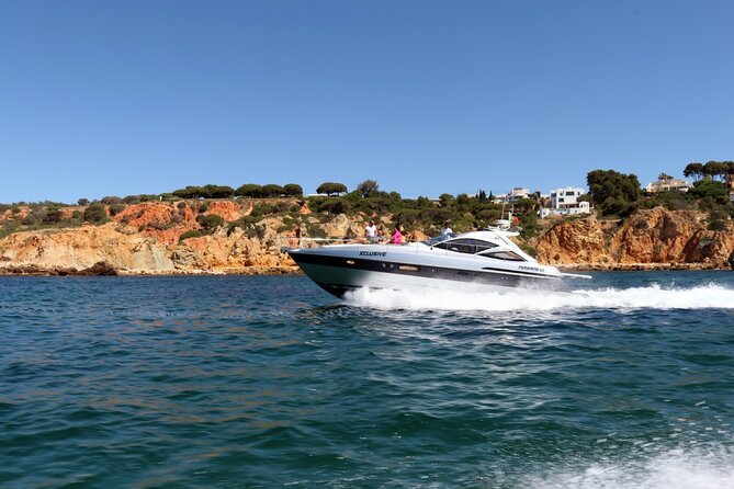 Half Day Private Luxury Yacht Marina Albufeira - Service, music, and the private atmosphere