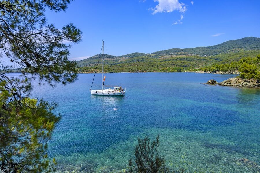 Halkidiki: Private Sailing Yacht Cruise Swim in Blue Waters - Why Halkidiki Works So Well by Sailboat