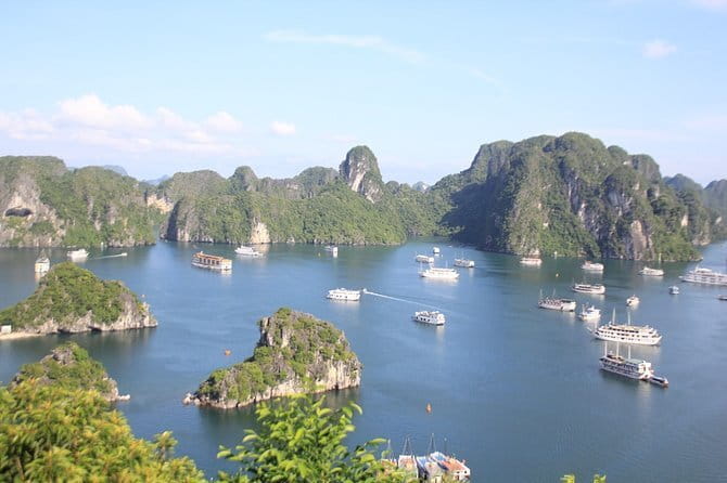 Halong Bay Day Trip Explore Caves, Kayak & Lunch by Saquila Yacht - What the $86.67 price really covers