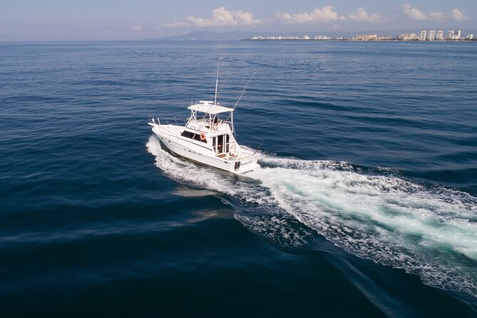 Hatteras 42-44' Classic Yachts in Puerto & Nuevo Vallarta - What the 42 to 44-foot Hatteras yachts mean for you