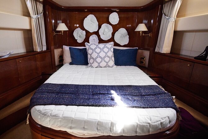 Heather Nikki 80 ft Italian Azimut Yacht Rental - Extending the Charter to a Full Day