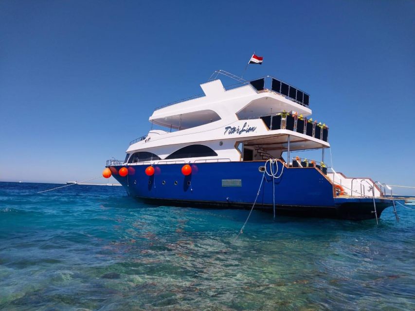 Hurghada: Elegance Yacht Cruise To Orange & Magawish island - Group boat or private outing?