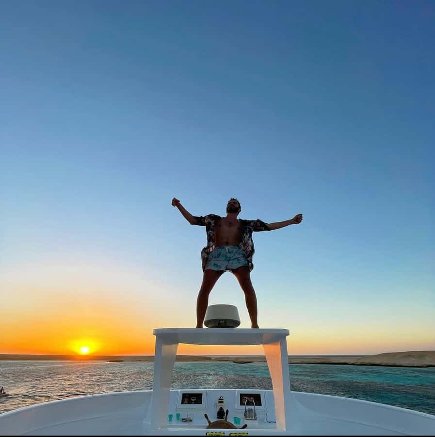 Hurghada: Luxury Yacht Trip with Personal Crew and Chef - Lunch prepared by your own chef