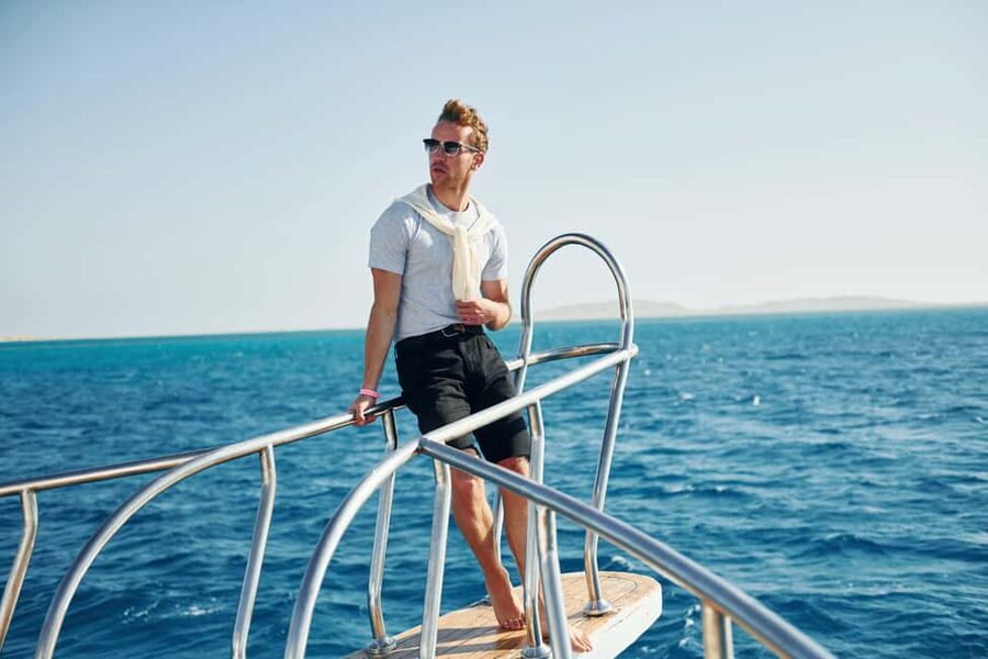 Hurghada: Orange Island Yacht Trip with Lunch & Water Sports - Photography: enjoy the day first, buy carefully