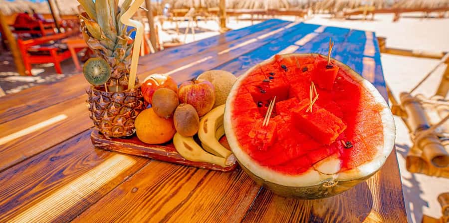 Hurghada: Paradise Island Yacht Cruise, Lunch & Snorkeling - Practical things to bring and know