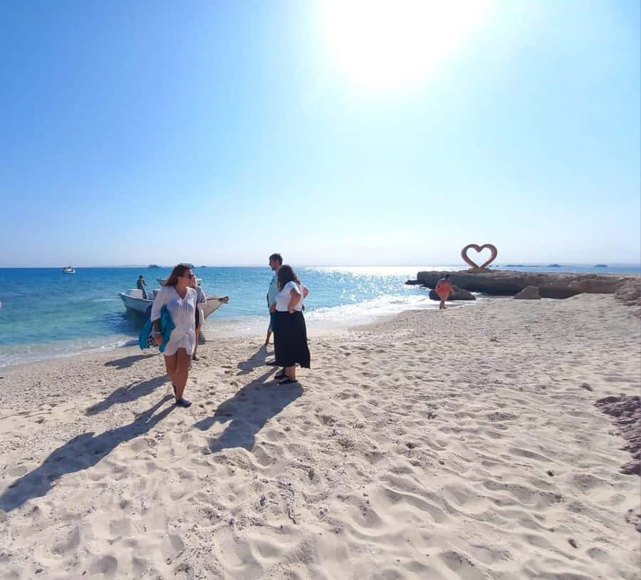 Hurghada: Yacht trip To Magawish island w Snorkeling & Lunch - Who will enjoy this trip most