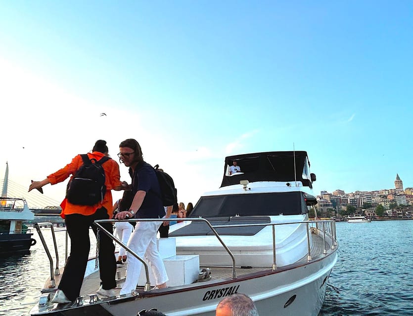 Istanbul: Bosphorus Cruise by Luxury Yacht - Ortaköy Mosque and the old Bosphorus Bridge