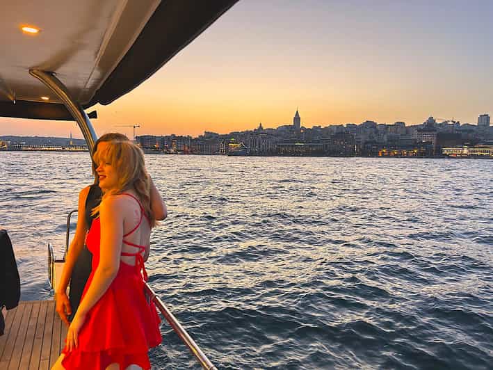 Istanbul: Bosphorus Cruise by Luxury Yacht - Starting at Balıkçı Kemal in Karaköy