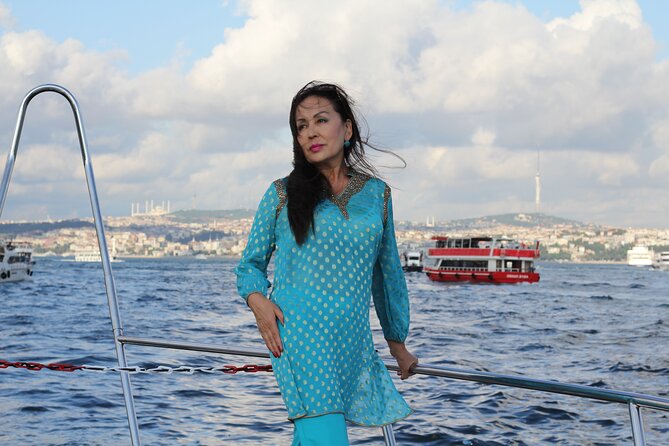 Istanbul Bosphorus Sunset Cruise on a Luxurious Yacht - Rumelihisarı, Bebek, and the narrowest part of the strait