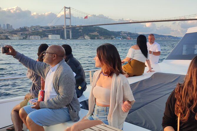 Istanbul Bosphorus Sunset Cruise on Luxury Yacht - Kuruçeşme, Galatasaray Island, Arnavutköy, and Bebek