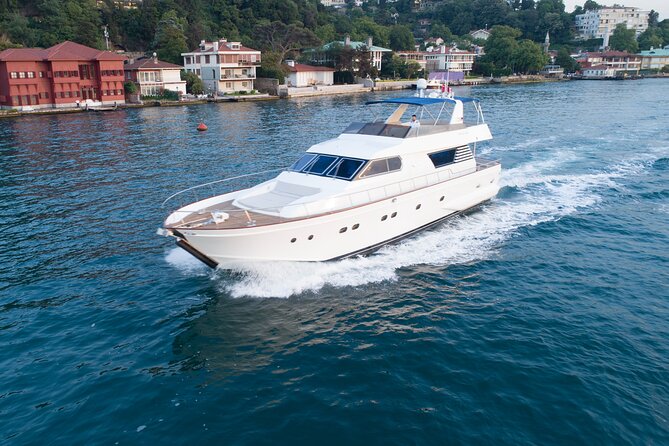 Istanbul Bosphorus Sunset Cruise on the Luxury Yacht - Ortaköy Mosque and the first Bosphorus Bridge