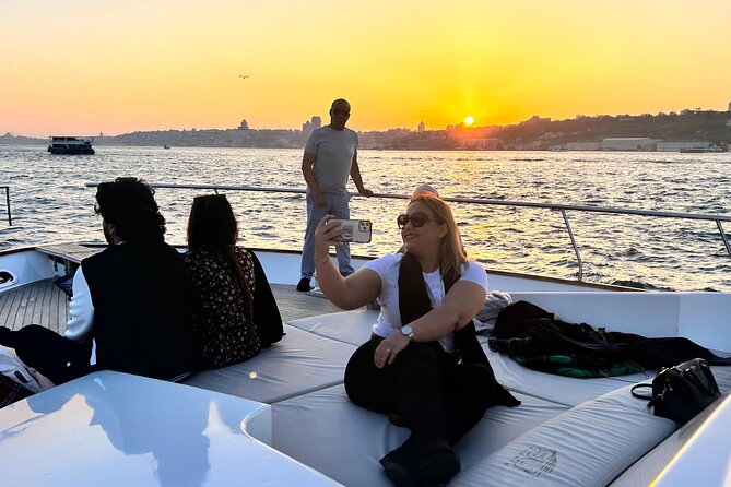 Istanbul Bosphorus Sunset Cruise on the Luxury Yacht - Galatasaray Island and Bebek