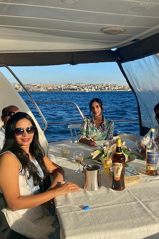 Istanbul: Bosphorus Yacht Cruise at Sunset with Snacks - Rumeli Fortress and the northern turn