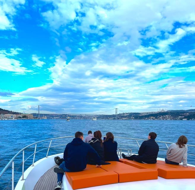 Istanbul: Daytime Bosphorus Yacht Cruise with Fruit & Snacks - Bebek, Kuleli, and the Asian shore