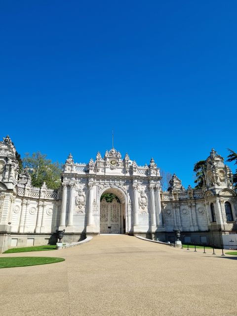 Istanbul: Dolmabahçe Palace Tour and Sunset Yacht Cruise - Inside Dolmabahçe Palace for two to three hours